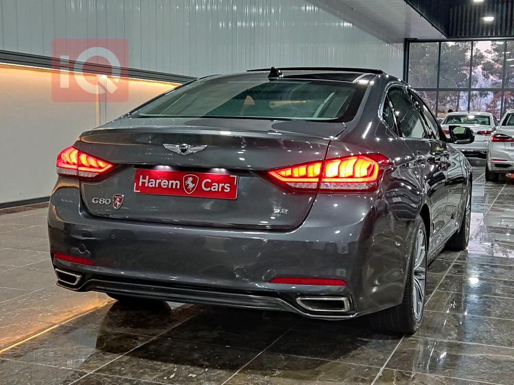 جێنسس G80